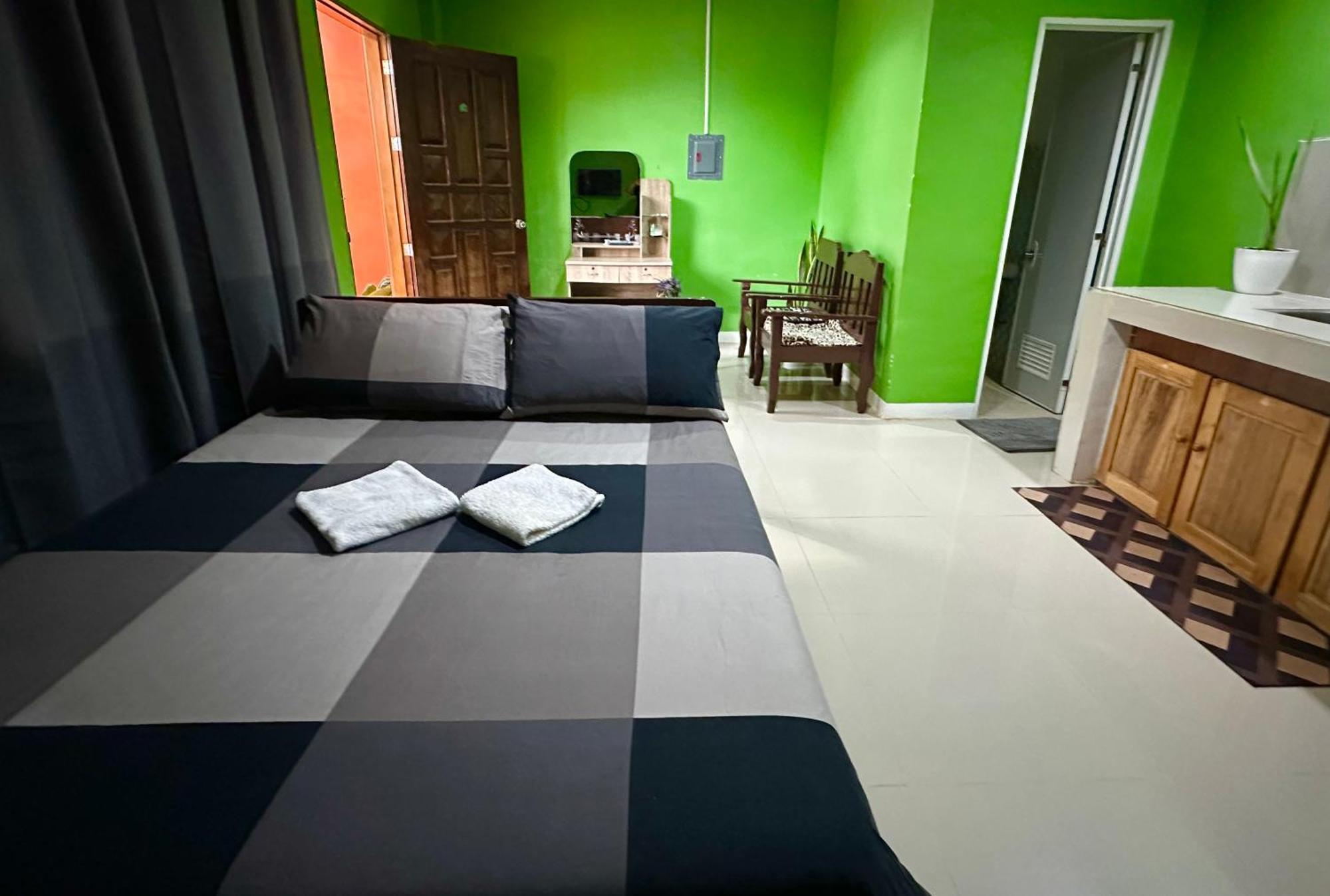 Rozay Travellers Inn Kabankalan Екстериор снимка