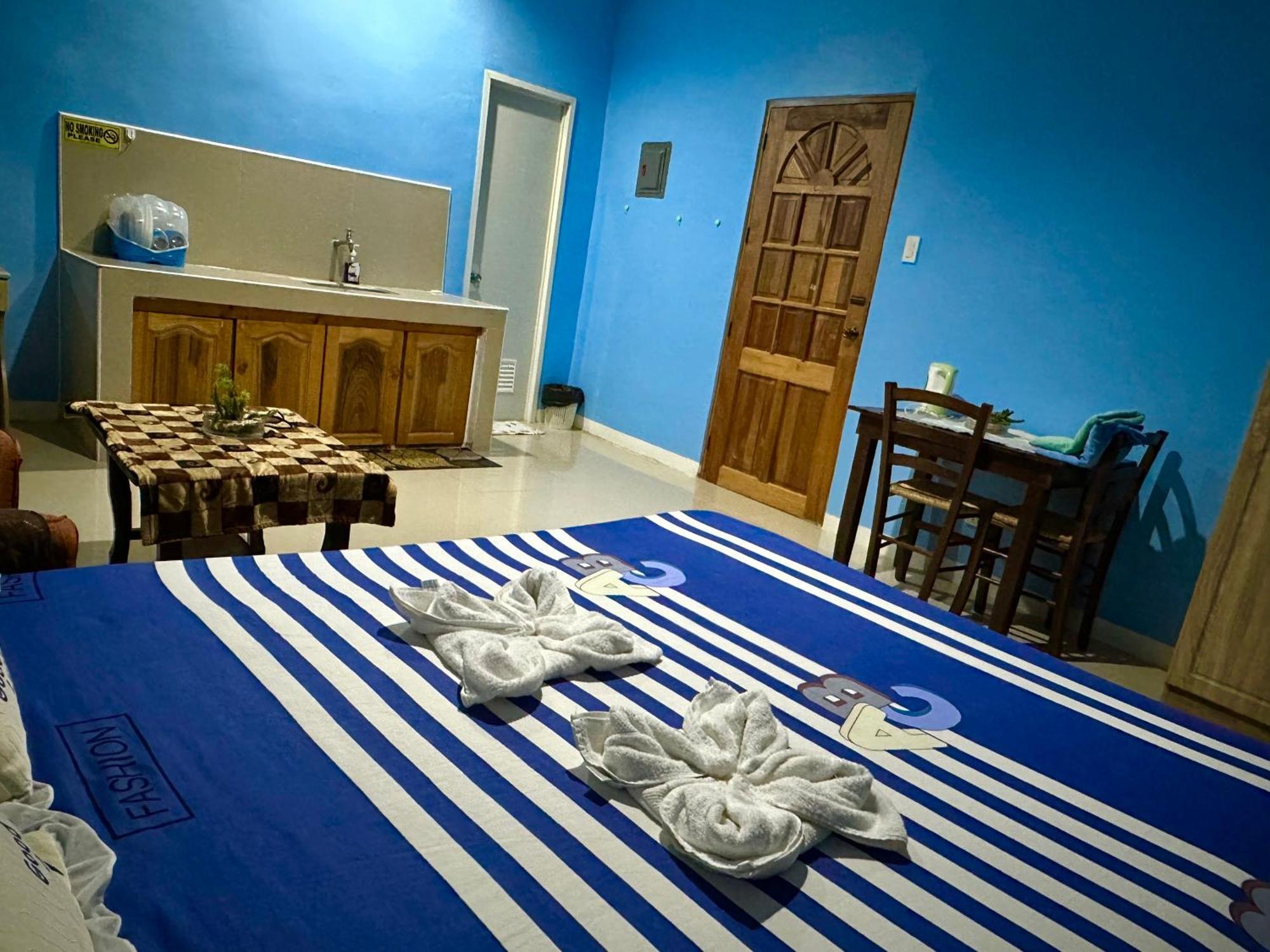 Rozay Travellers Inn Kabankalan Екстериор снимка
