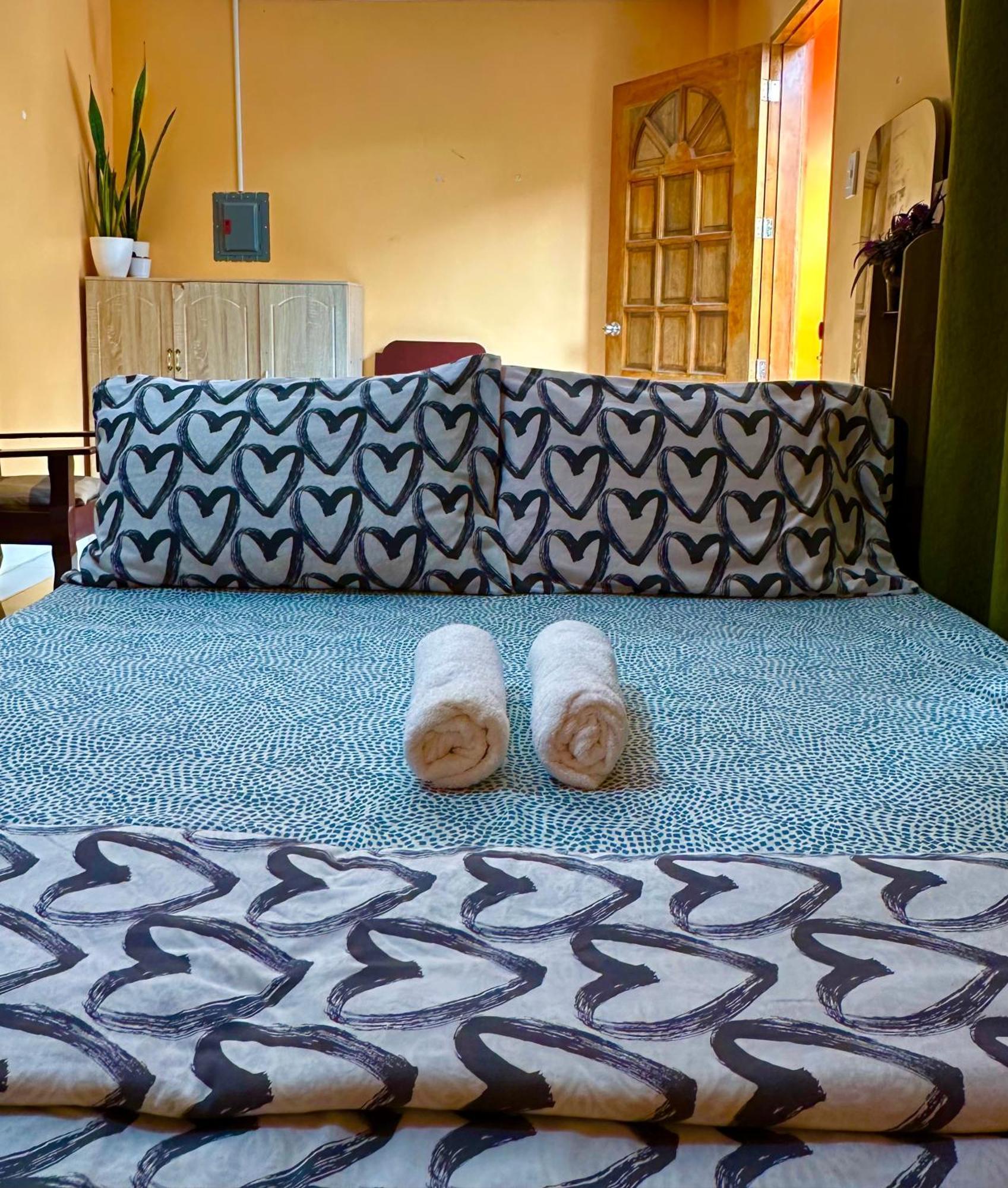 Rozay Travellers Inn Kabankalan Екстериор снимка
